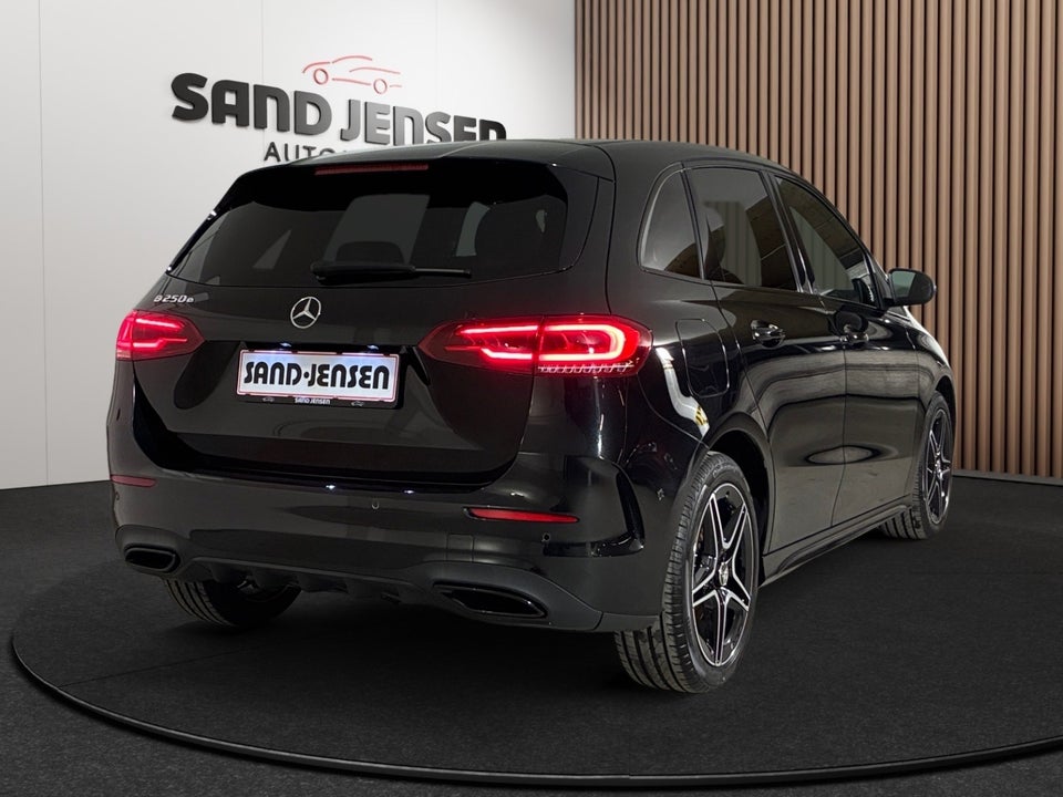 Mercedes B250 e 1,3 AMG Line aut. 5d