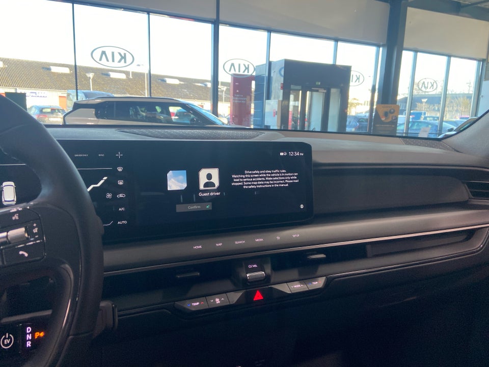 Kia EV9 76 Standard Range Upgrade RWD 7prs 5d