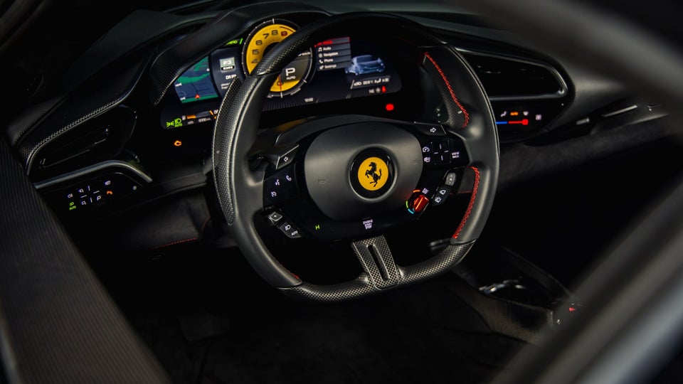 Ferrari 296 GTB 2,9 DCT 2d