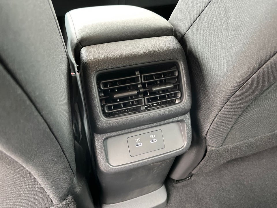 Nissan Leaf 52 Engage 5d