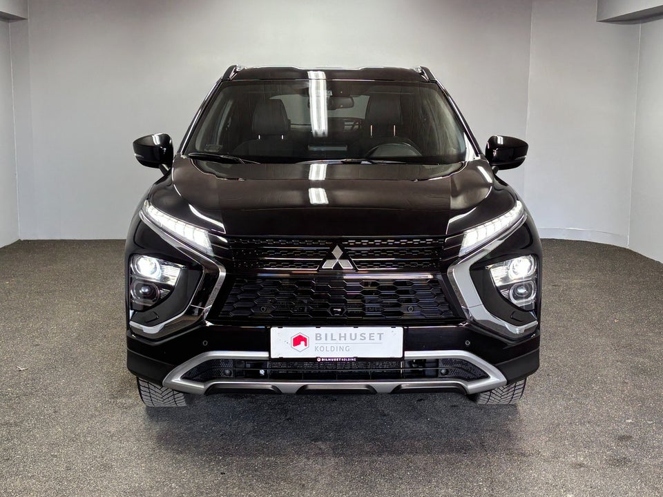 Mitsubishi Eclipse Cross 2,4 PHEV Sport Tech CVT 4WD 5d