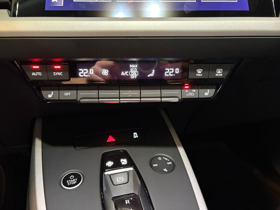 Audi Q4 e-tron 40  5d