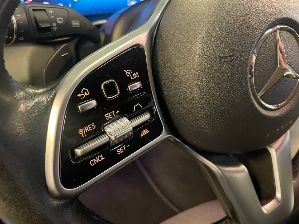 Mercedes C220 d 2,0 Avantgarde stc. aut. 5d