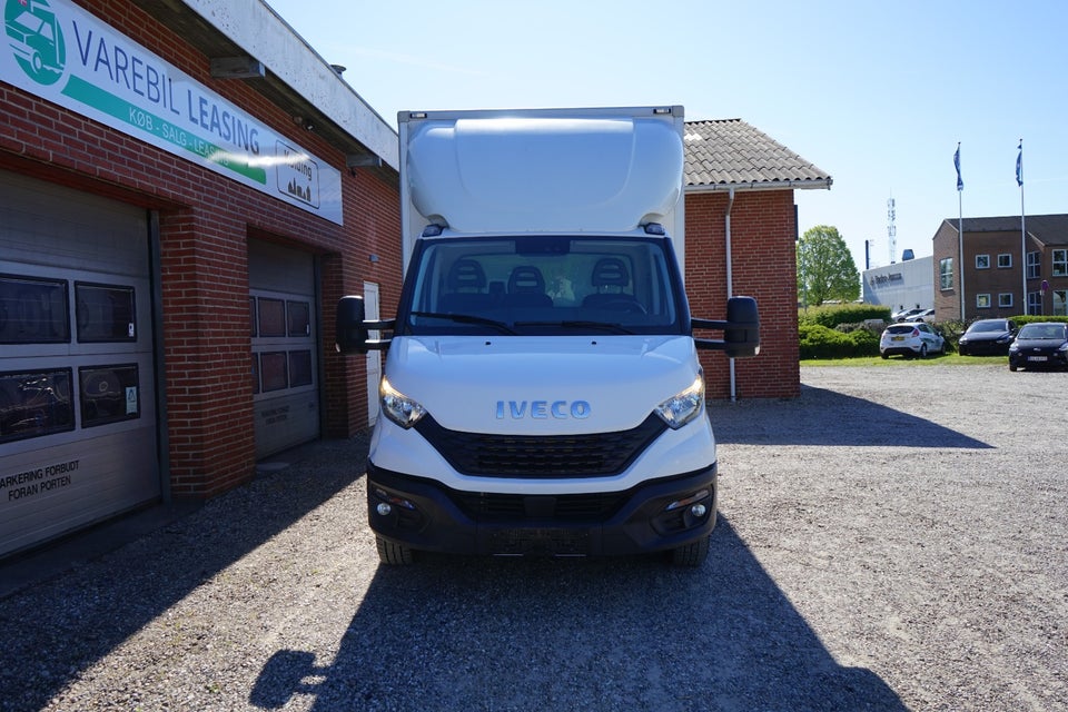 Iveco Daily 2,3 35S14 Alukasse m/lift