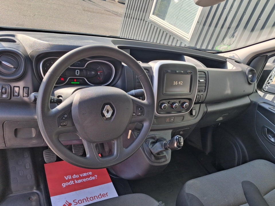 Renault Trafic T29 2,0 dCi 145 L2H2