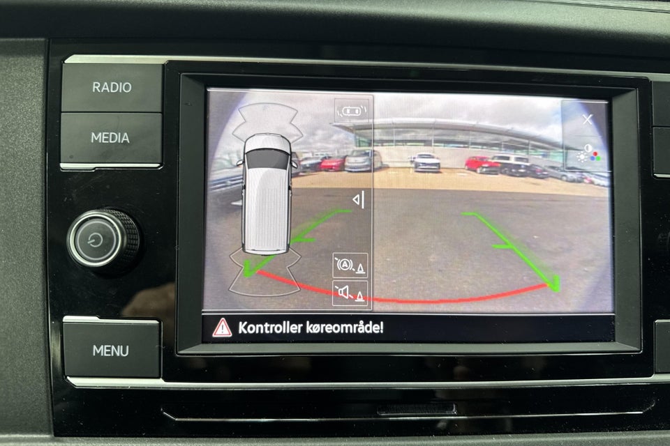 VW Transporter 2,0 TDi 150 Kassevogn DSG lang