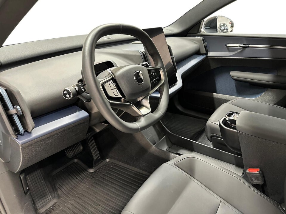 Volvo EX30 Extended Range Ultra 5d