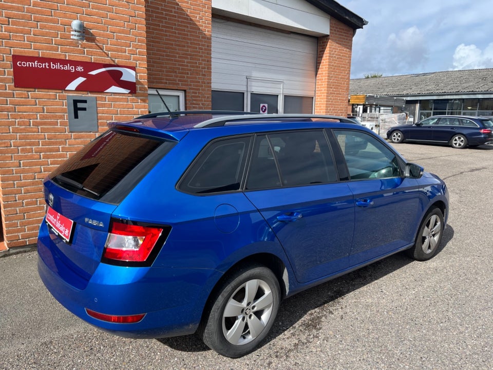 Skoda Fabia 1,0 MPi 75 Ambition Combi 5d