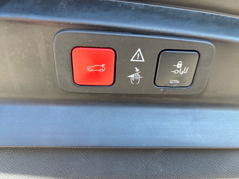 Peugeot 5008 1,5 BlueHDi 130 Active EAT8 7prs 5d