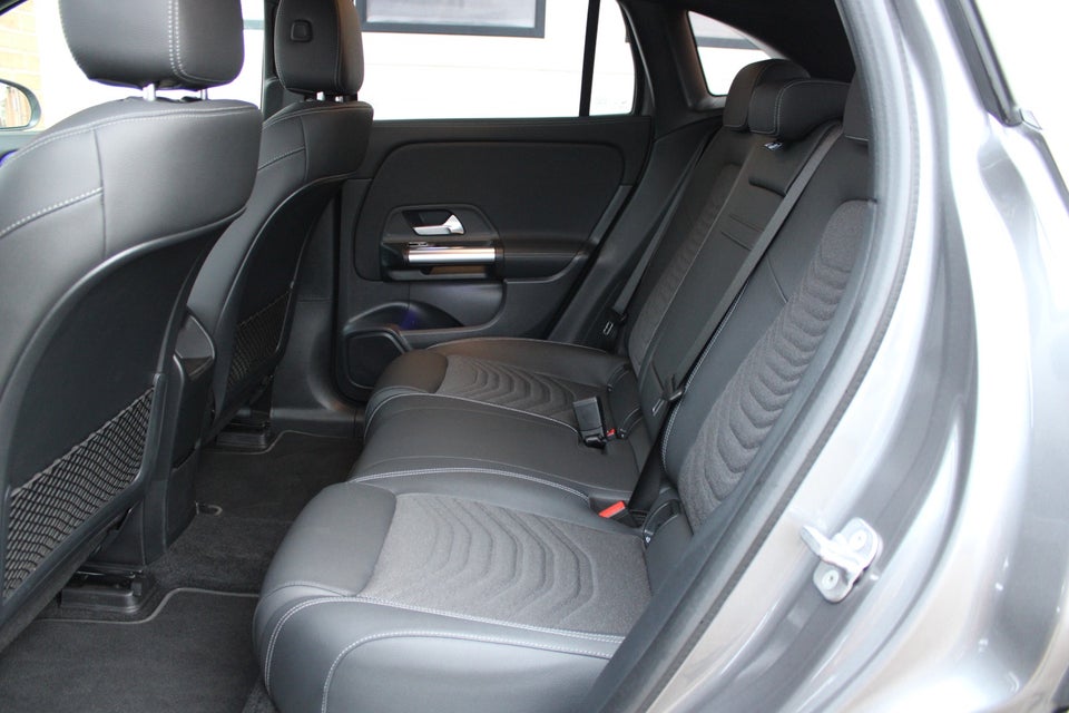 Mercedes EQA250 Progressive Advance 5d