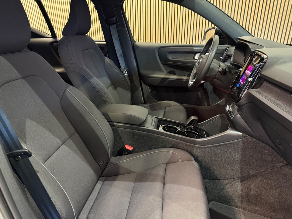 Volvo XC40 P6 ReCharge Core 5d