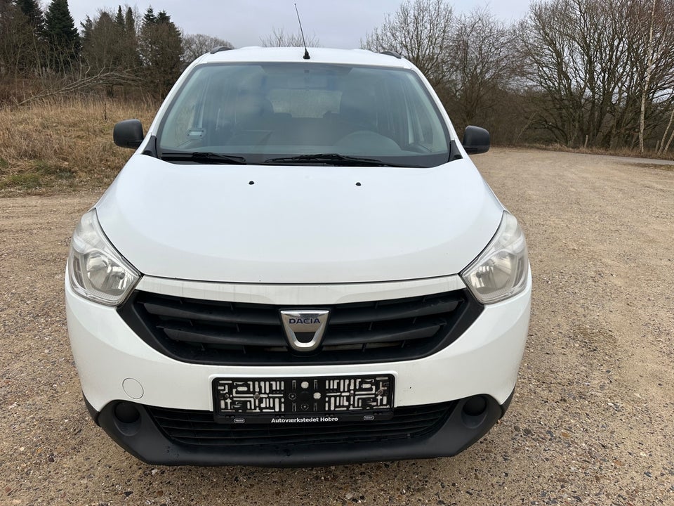 Dacia Lodgy 1,6 16V Ambiance 7prs 5d