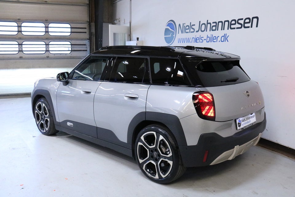 MINI Aceman SE Favoured Trim XL 5d