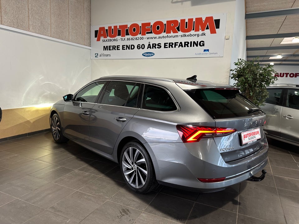 Skoda Octavia 2,0 TDi 150 Style Combi DSG 5d