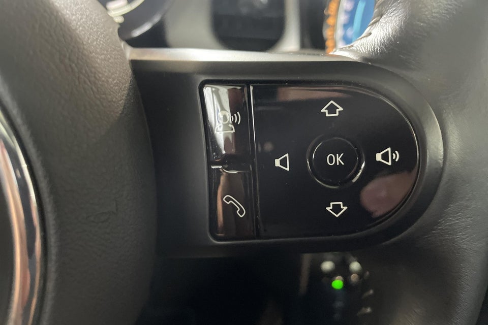 MINI Cooper SE Maximise 3d