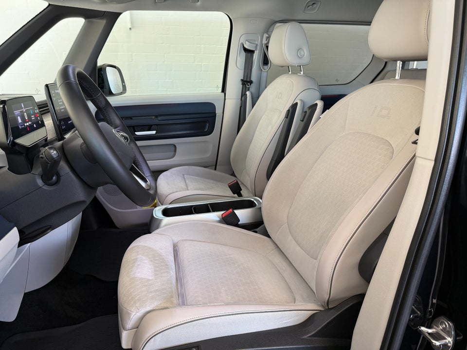 VW ID.Buzz 77 Pro SWB 5d