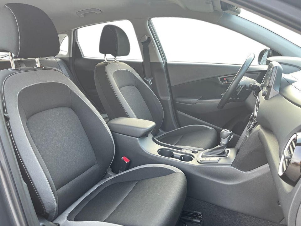 Hyundai Kona 1,6 HEV Advanced DCT 5d
