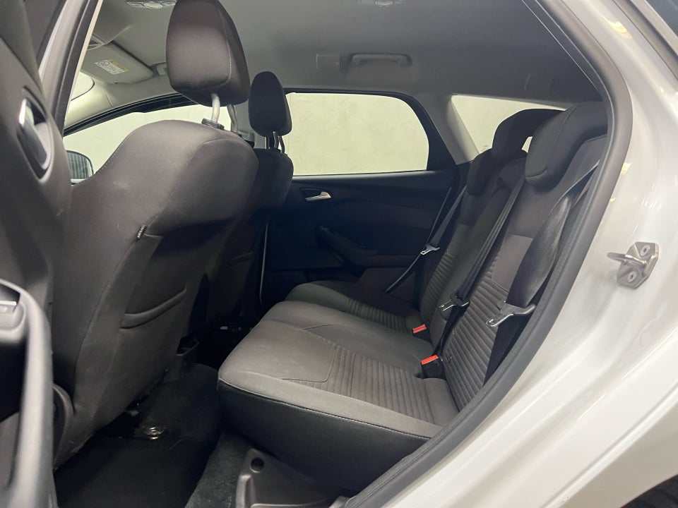 Ford Focus 1,5 TDCi 120 Titanium stc. aut. 5d