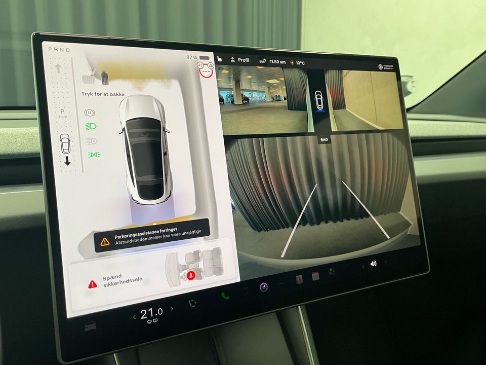 Tesla Model Y RWD 5d