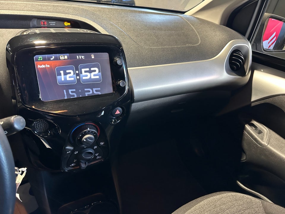 Citroën C1 1,2 PureTech Feel 5d