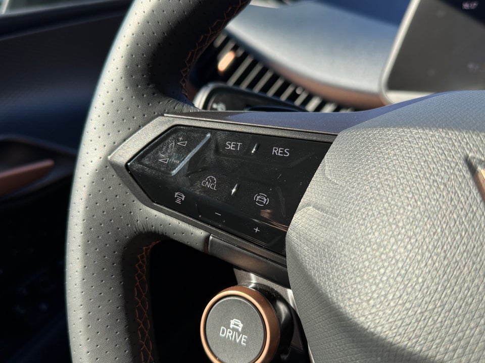 Cupra Tavascan 77 Immersive 5d