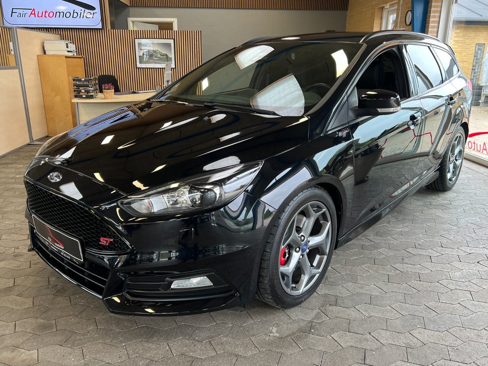 Ford Focus 2,0 TDCi 185 ST2 stc. 5d