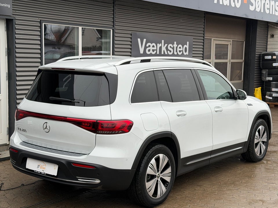 Mercedes EQB250 Progressive 5d