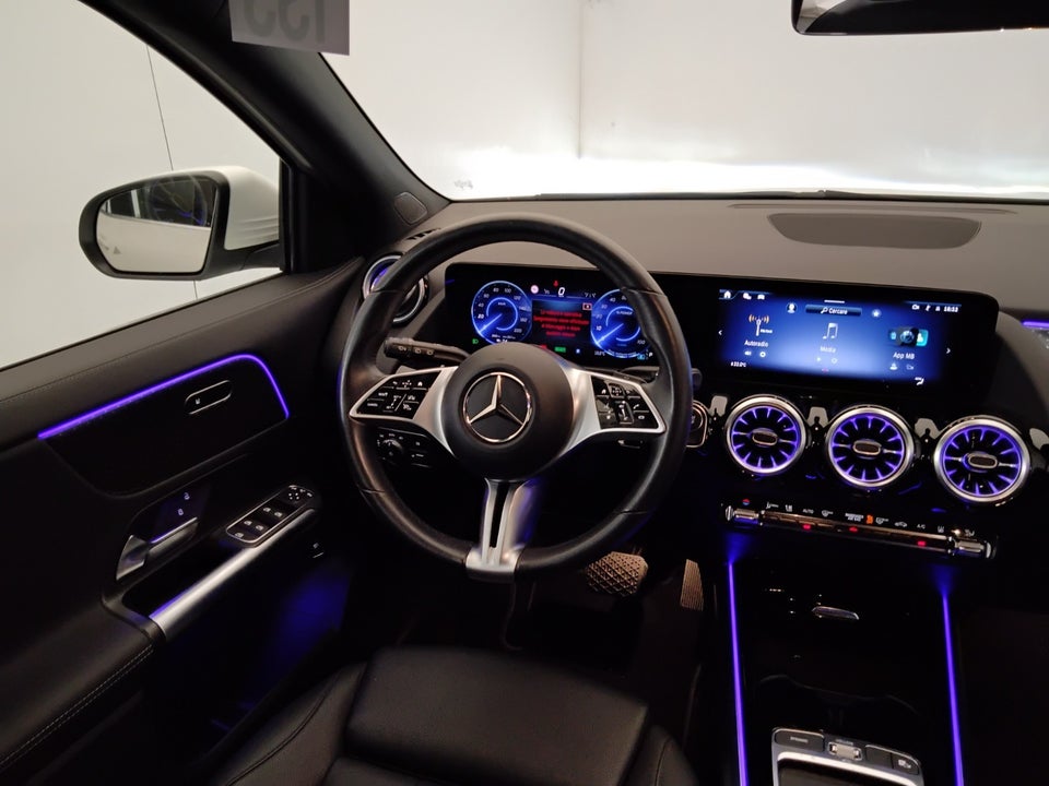 Mercedes EQA250+ Progressive 5d