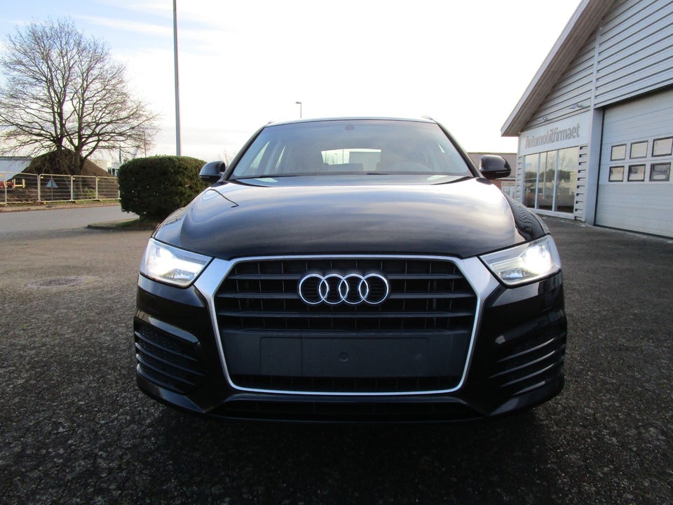 Audi Q3 1,4 TFSi 150 Sport 5d