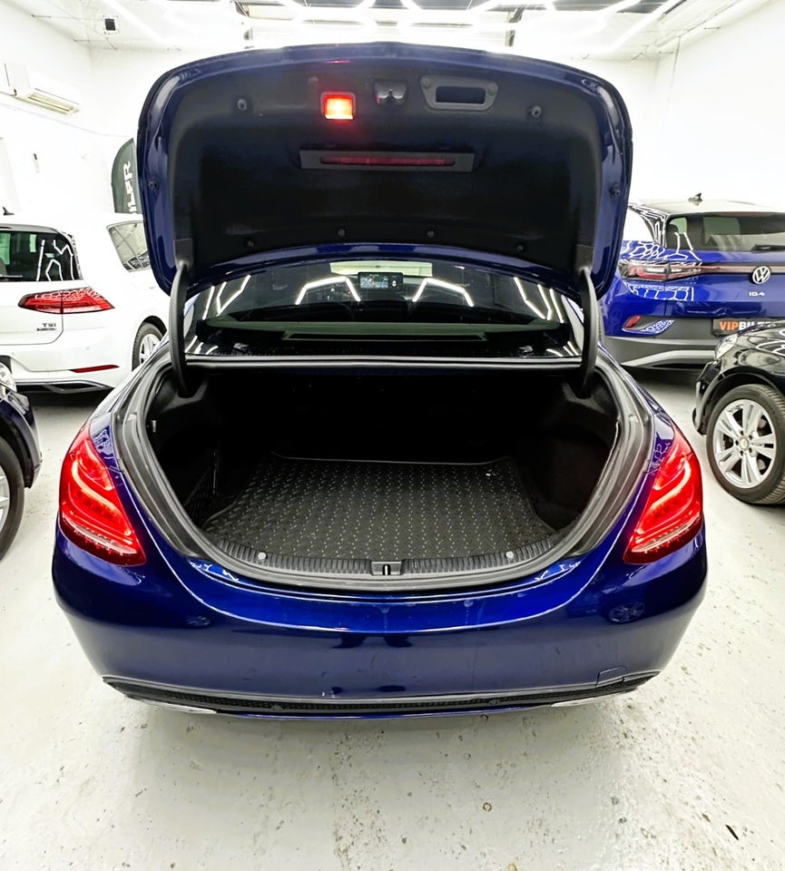 Mercedes C220 d 2,2 AMG Line aut. 4d