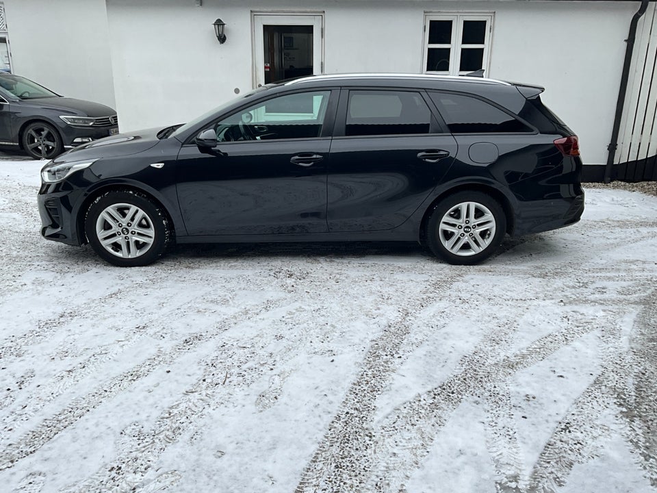 Kia Ceed 1,0 T-GDi Prestige SW 5d