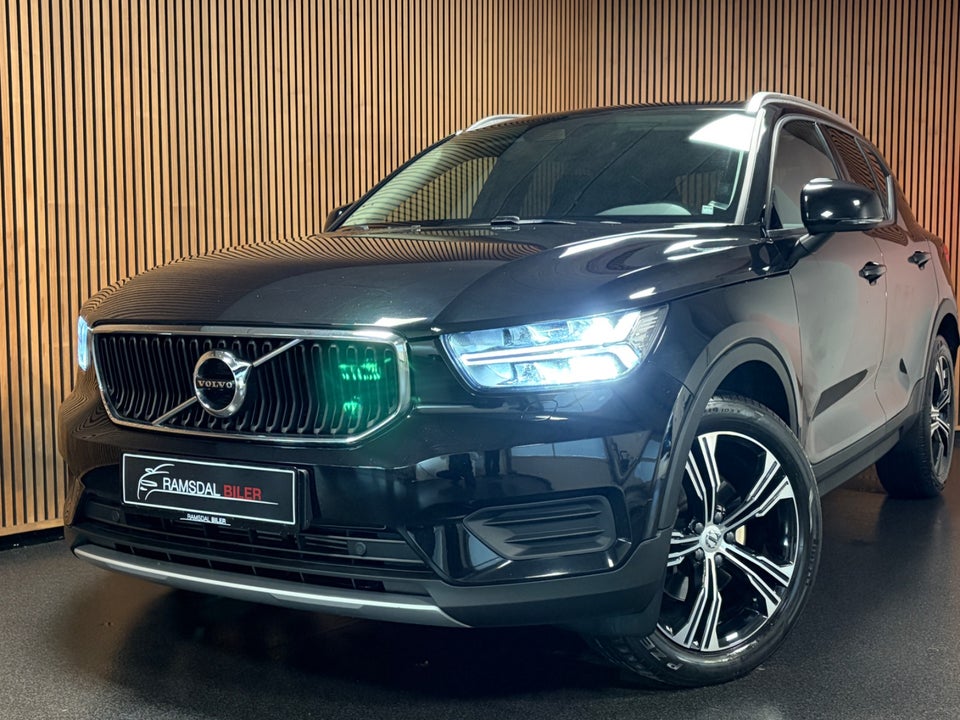 Volvo XC40 2,0 T4 190 Momentum aut. 5d