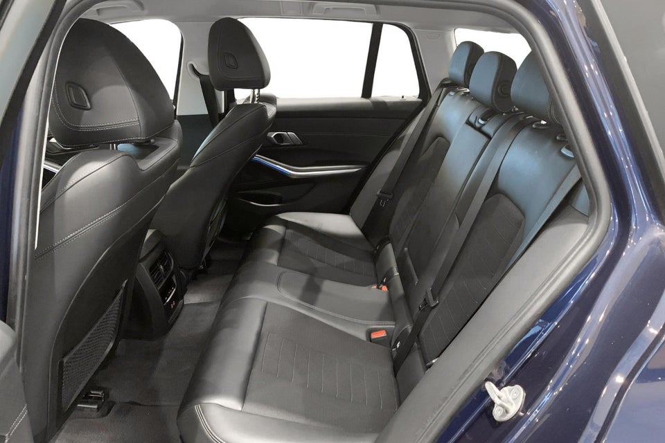 BMW 330e 2,0 Touring Sport Line aut. 5d
