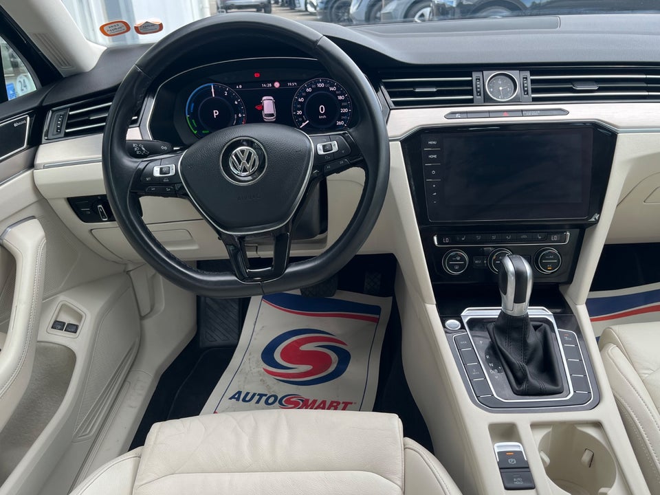 VW Passat 1,4 GTE Highline Variant DSG 5d