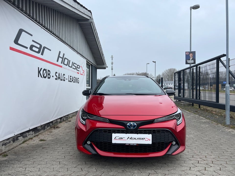 Toyota Corolla 1,8 Hybrid Active Premium Touring Sports MDS 5d