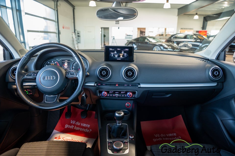 Audi A3 1,4 TFSi 150 Attraction 4d