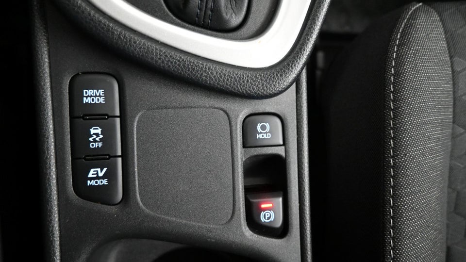 Toyota Yaris 1,5 Hybrid H3 e-CVT 5d