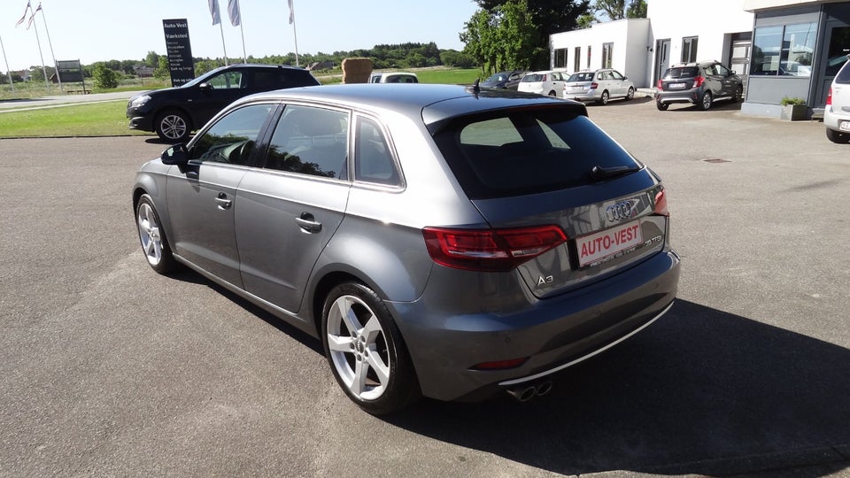 Audi A3 35 TFSi Sport Sportback S-tr. 5d