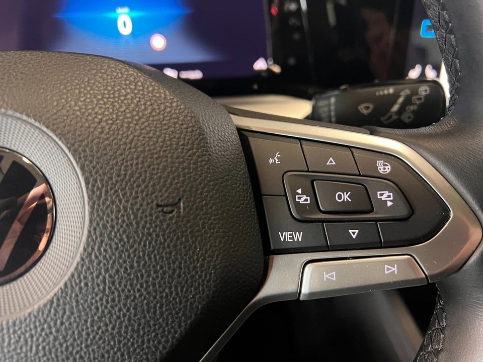 VW Golf VIII 1,5 TSi 130 Life 5d