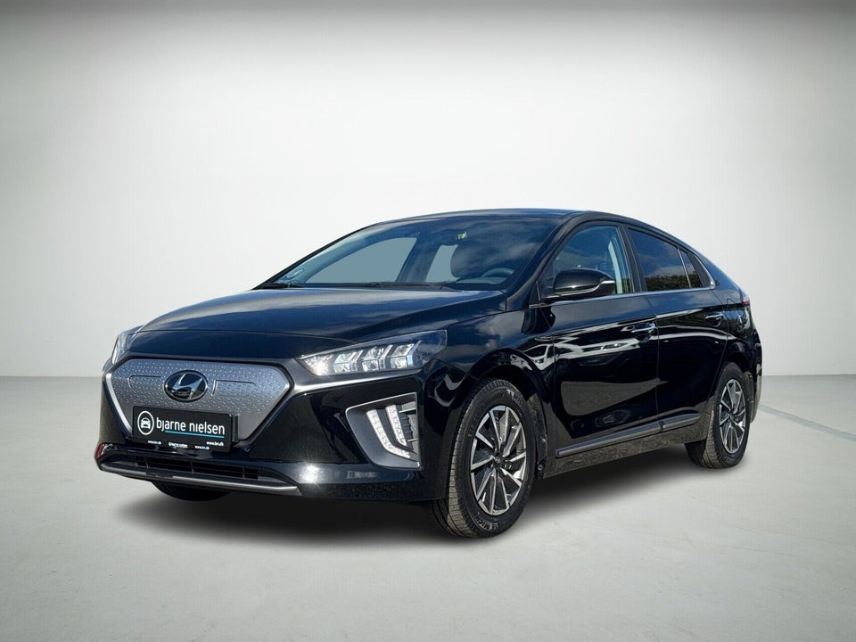 Hyundai Ioniq 40 EV Premium 5d