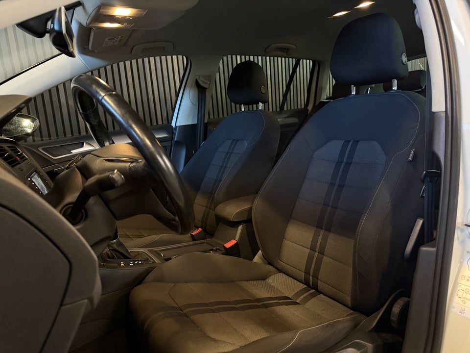 VW Golf VII 1,4 TSi 150 R-line Variant DSG BMT 5d