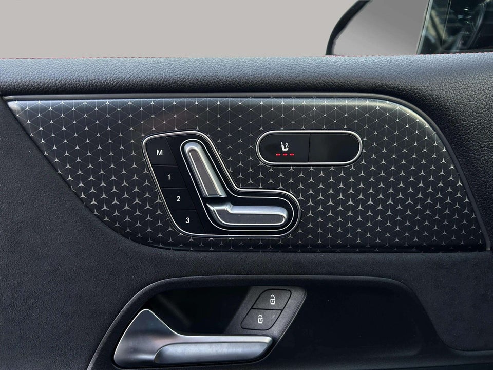 Mercedes EQB250+ AMG Line 7prs 5d