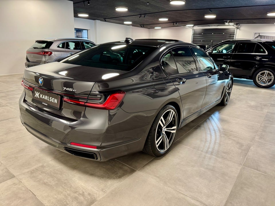 BMW 745e 3,0 Connected aut. 4d