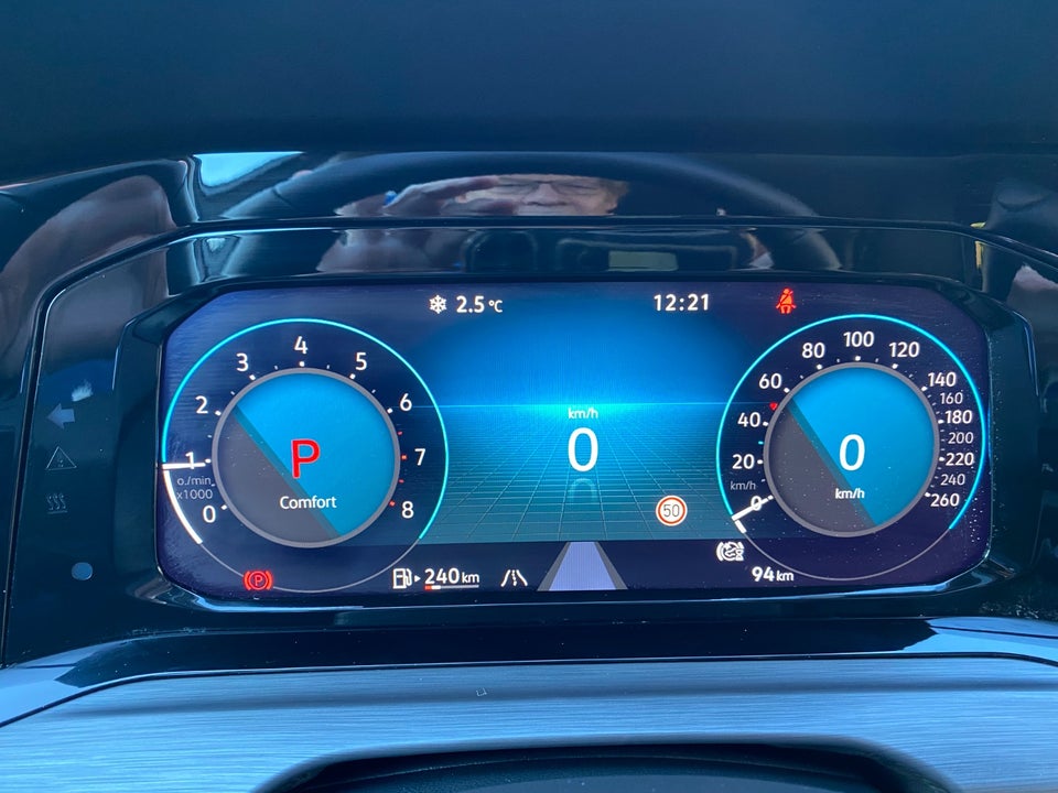 VW Golf VIII 1,5 TSi 150 Style 5d