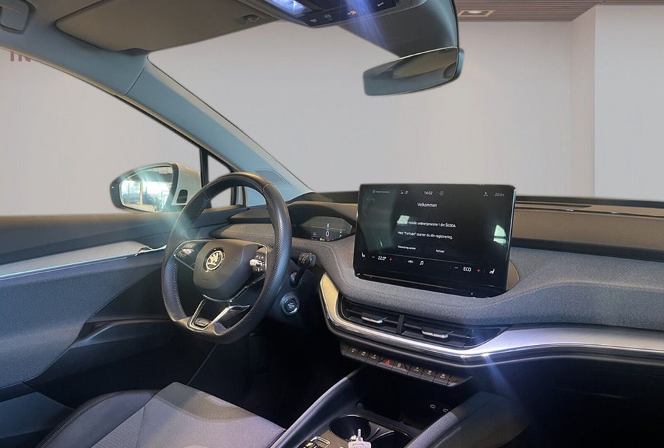 Skoda Enyaq 80 iV Loft 5d