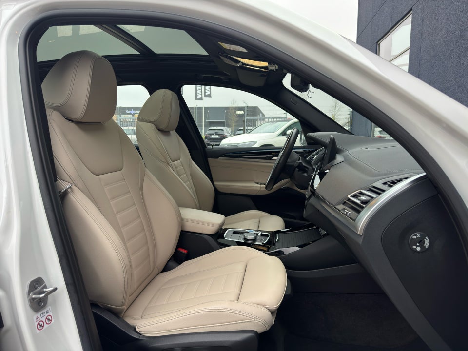 BMW iX3 Charged Plus M-Sport 5d