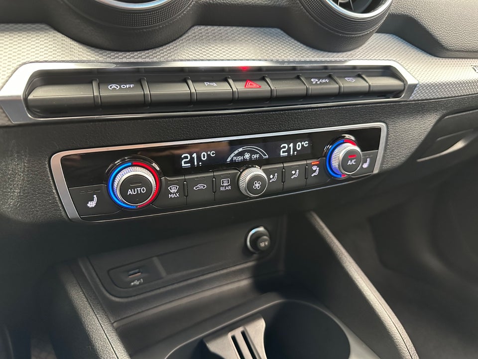 Audi Q2 30 TFSi Prestige 5d