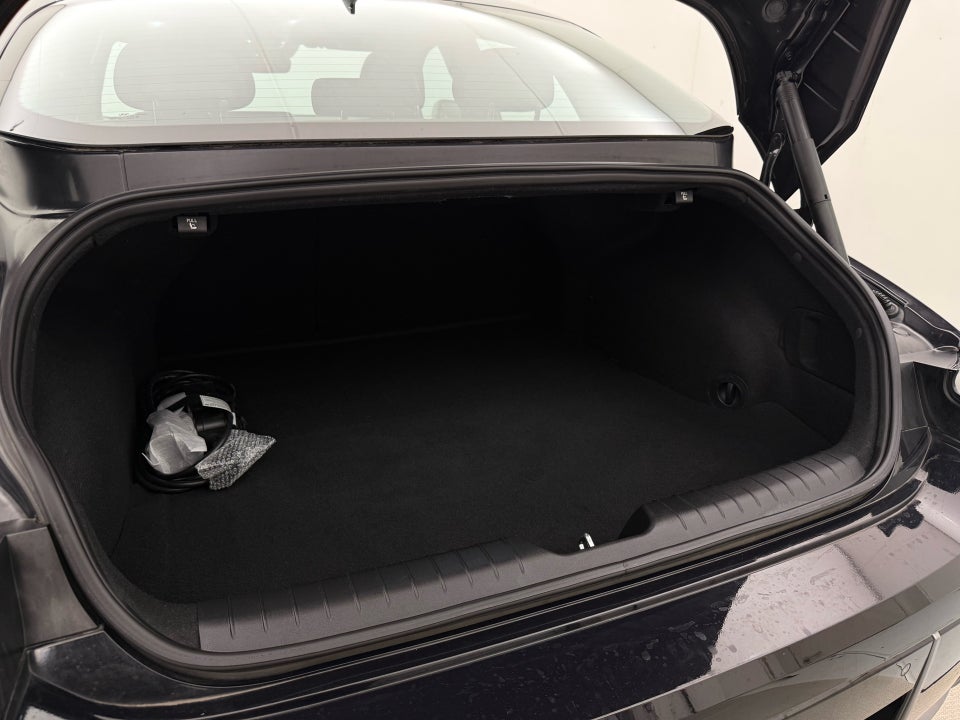 Hyundai Ioniq 6 53 Essential 4d