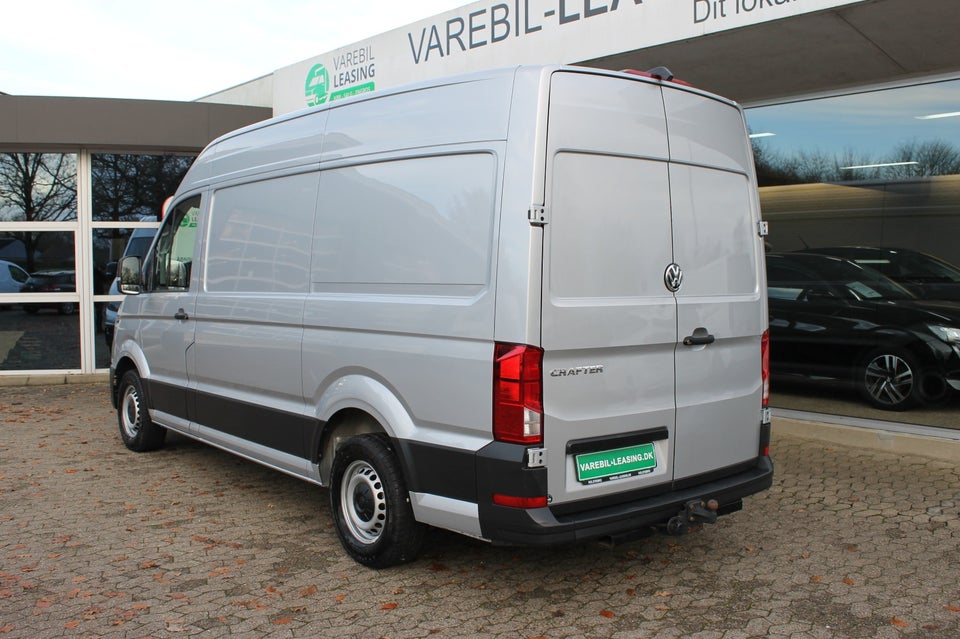 VW Crafter 35 2,0 TDi 140 Kassevogn L3H2 aut.