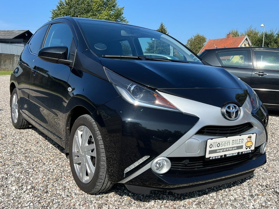 Toyota Aygo 1,0 VVT-i x-black II x-shift 5d